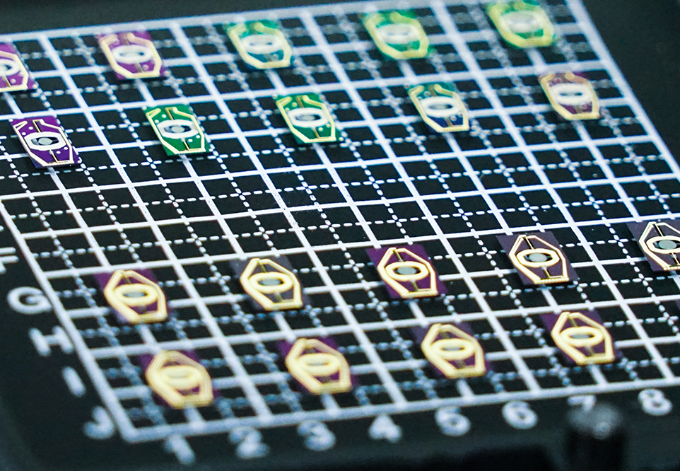 Ainstec MEMS micromirror devices on wafer
