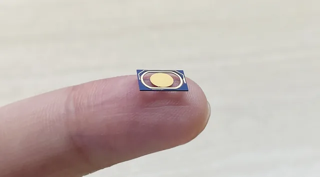 MEMS chip on fingertip