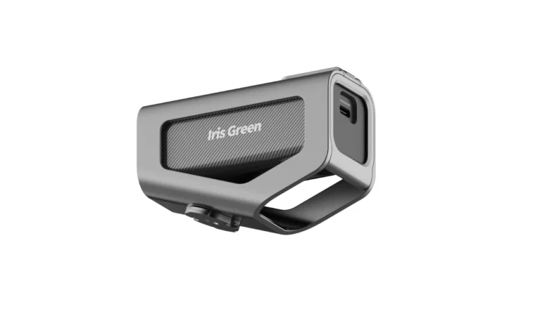 IRIS Green bicycle-mounted projection device